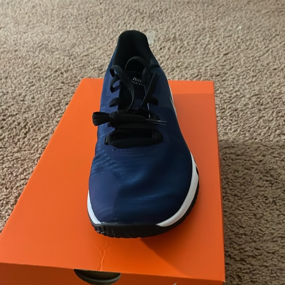 Navy Blue Athletic Shie - Picture 3 of 6